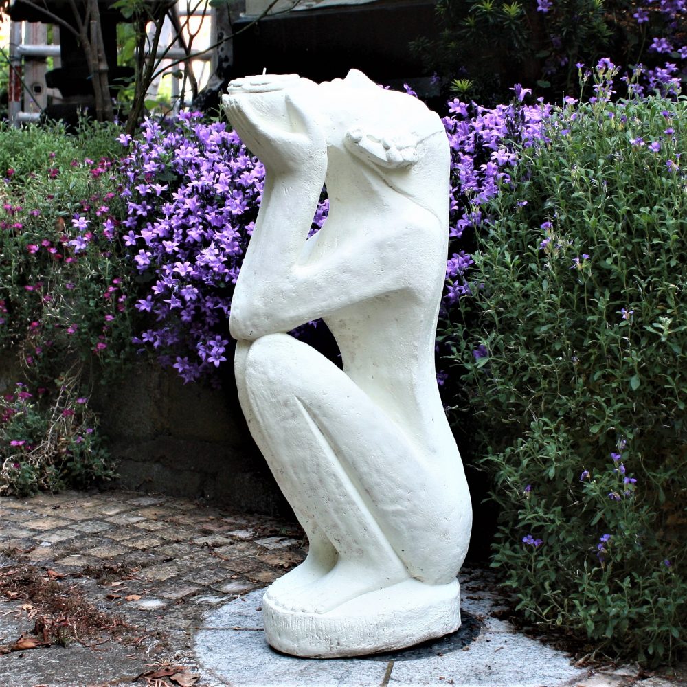 Gartenfigur Skulptur Gartenskulptur Frauenskulptur