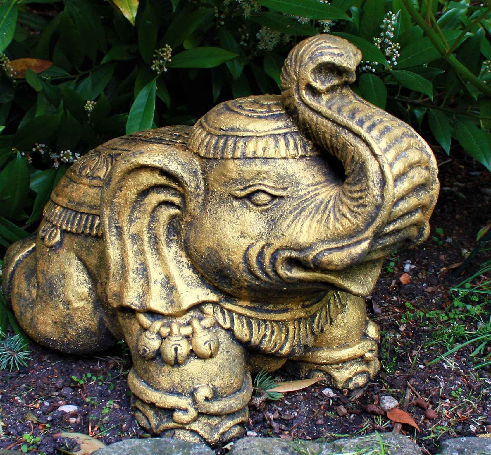 Purity - Elefantenstatue Aus Geschnitztem Holz Für Ornament